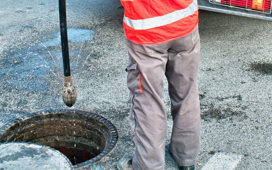 débouchage égout Poissy